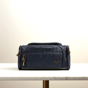 Lug Trolley Medium Cosmetic Case Navy Blue